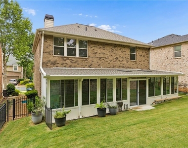 5011 Morriscastle Drive - Photo Thumbnail 41