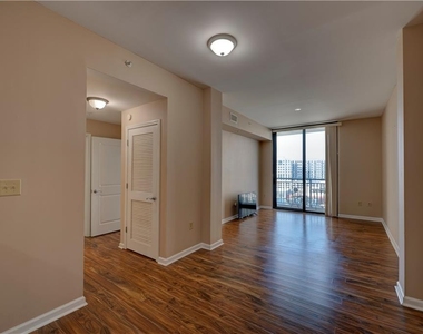 3040 Peachtree Road Road Nw - Photo Thumbnail 8