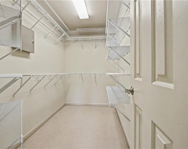 4026 Palisades Main Nw - Photo Thumbnail 16