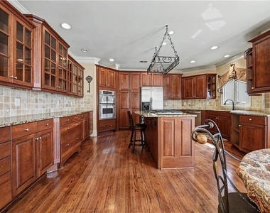 4026 Palisades Main Nw - Photo Thumbnail 9