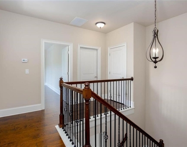 100 Batten Board Way - Photo Thumbnail 42