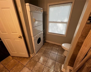 1059 Hampton Street - Photo Thumbnail 21