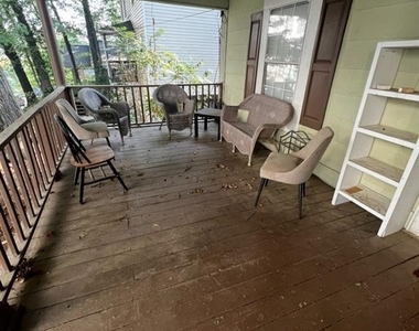 1059 Hampton Street - Photo Thumbnail 3