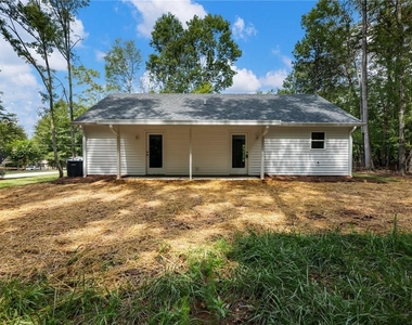 8079 Beachwood Drive - Photo Thumbnail 27