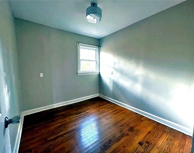 1449 Lynford Drive Sw - Photo Thumbnail 9