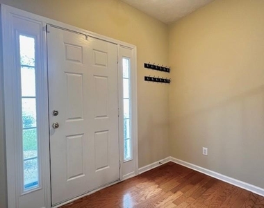 3531 Lantern View Lane - Photo Thumbnail 2