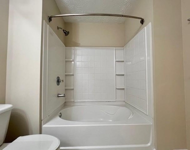 3531 Lantern View Lane - Photo Thumbnail 12