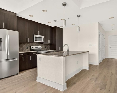 1080 Peachtree Street Ne - Photo Thumbnail 24