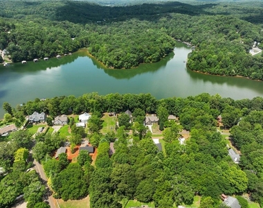 8083 Beachwood Drive - Photo Thumbnail 48