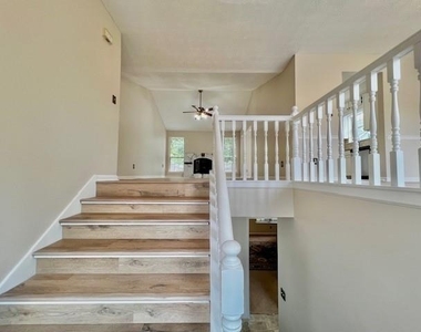 5335 Durham Ridge Court Nw - Photo Thumbnail 1