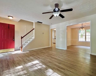 625 Waltman Point Place - Photo Thumbnail 1