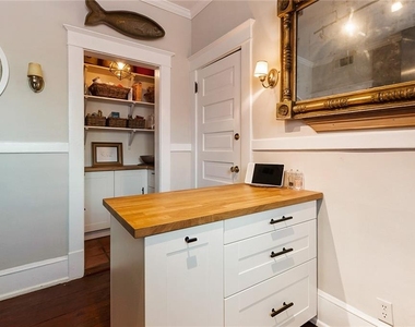 7 Park Lane Ne - Photo Thumbnail 18