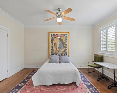 7 Park Lane Ne - Photo Thumbnail 12