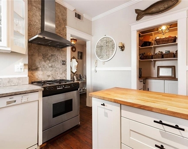 7 Park Lane Ne - Photo Thumbnail 19