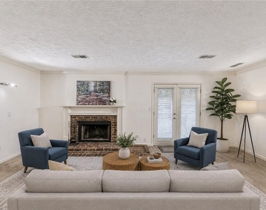 878 Lake Hollow Boulevard Sw - Photo Thumbnail 9