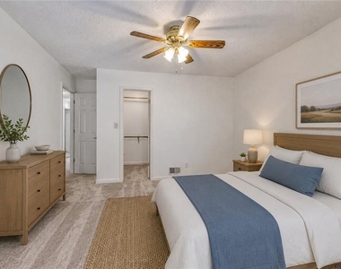 878 Lake Hollow Boulevard Sw - Photo Thumbnail 14