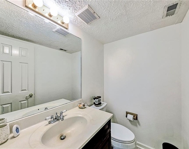 878 Lake Hollow Boulevard Sw - Photo Thumbnail 7