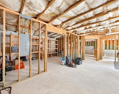 4025 Hunters Walk Way - Photo Thumbnail 33
