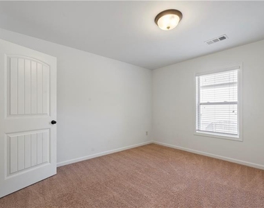 2080 Redbarn Court - Photo Thumbnail 29