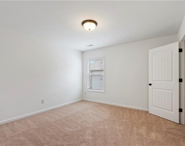 2080 Redbarn Court - Photo Thumbnail 31