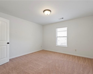2080 Redbarn Court - Photo Thumbnail 30