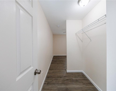 1248 Falling Water Drive Se - Photo Thumbnail 24