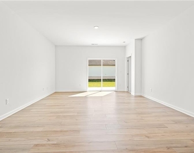 1588 Hay Patch Lane - Photo Thumbnail 12