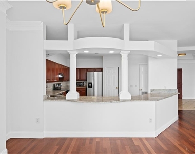 3334 Peachtree Road Ne - Photo Thumbnail 16