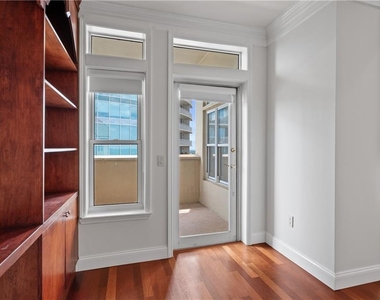 3334 Peachtree Road Ne - Photo Thumbnail 7