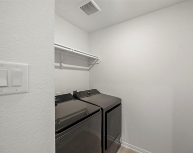 21111 Salton Sea Lane - Photo Thumbnail 19