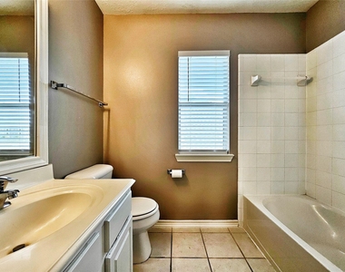 20503 Hidden Point Lane - Photo Thumbnail 11