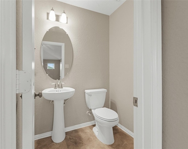 8903 Lost Castle Way - Photo Thumbnail 28