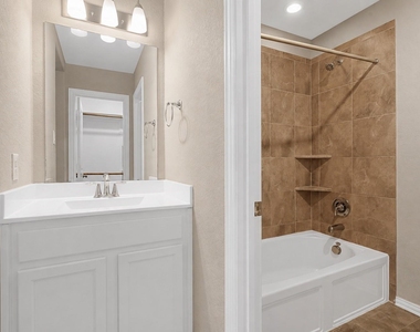 8903 Lost Castle Way - Photo Thumbnail 22