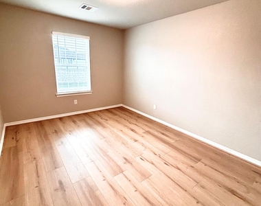 2830 Scanlan Meadow - Photo Thumbnail 19