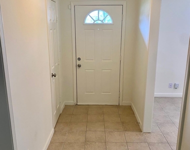 512 Wilmington Drive - Photo Thumbnail 1