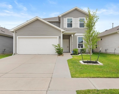 5730 Finely Run Street - Photo Thumbnail 2