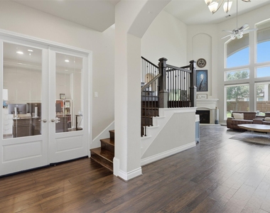 11218 Oudney Court - Photo Thumbnail 7