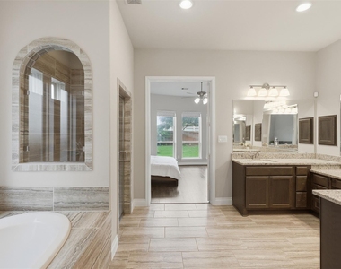 11218 Oudney Court - Photo Thumbnail 26