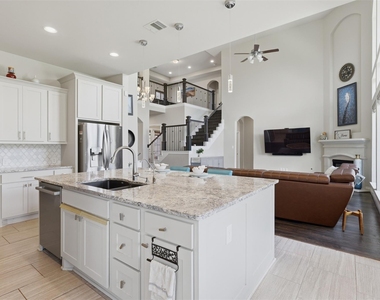 11218 Oudney Court - Photo Thumbnail 17