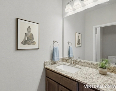 11218 Oudney Court - Photo Thumbnail 35