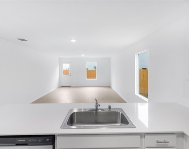 725 Wagtail Drive - Photo Thumbnail 5