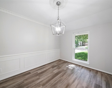 1726 Ashford Hollow Lane - Photo Thumbnail 3