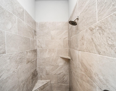 1711 Rustling Creek Drive - Photo Thumbnail 20