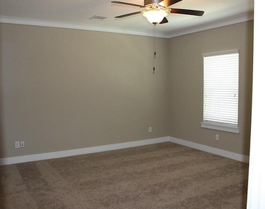 18139 Moonlit River Drive - Photo Thumbnail 7