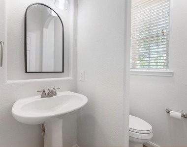 2 Granite Path Place - Photo Thumbnail 19