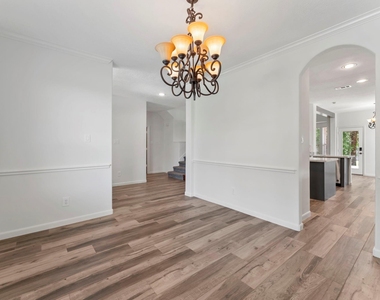 2 Granite Path Place - Photo Thumbnail 6