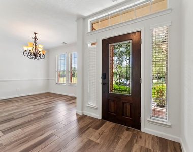 2 Granite Path Place - Photo Thumbnail 4