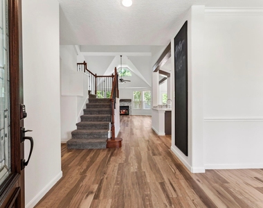 2 Granite Path Place - Photo Thumbnail 3
