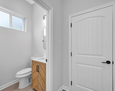 14833 Spica Court - Photo Thumbnail 31