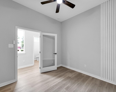14833 Spica Court - Photo Thumbnail 28